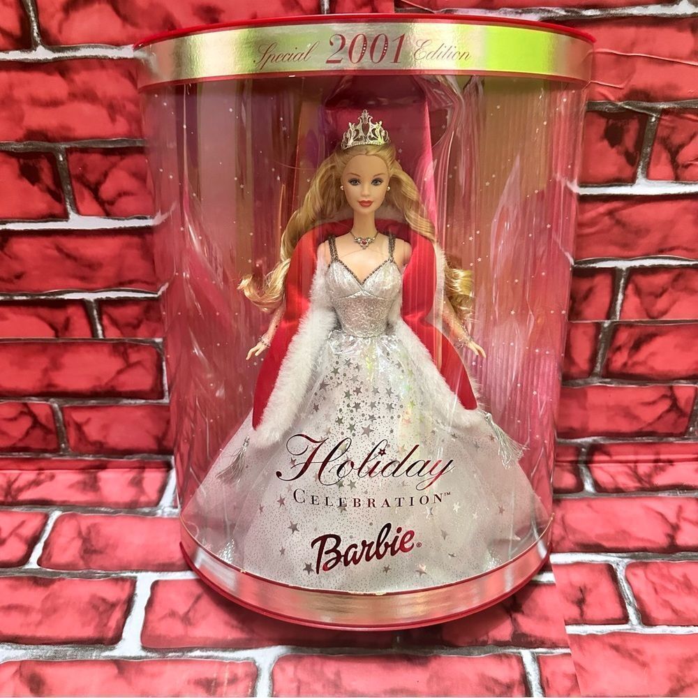 Mattel Holiday Celebration Barbie Special Edition 2001